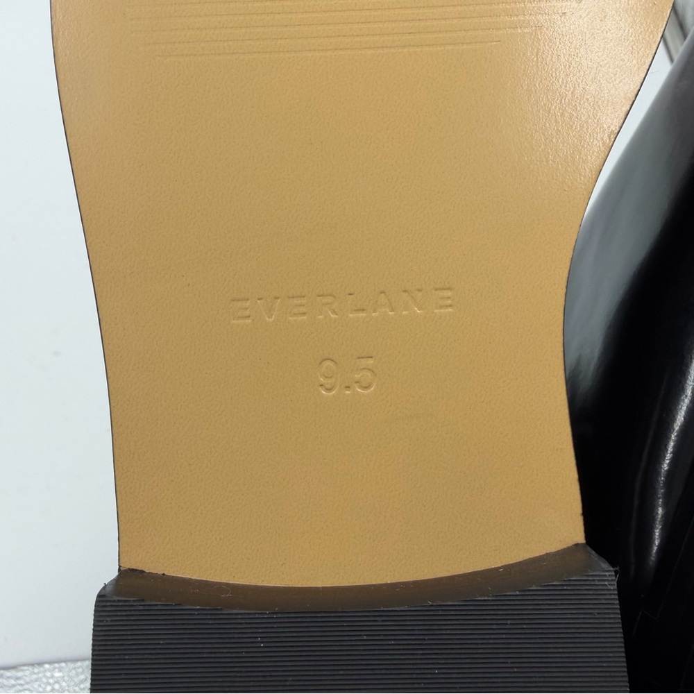 NEW Everlane Black Patent Leather The Chelsea Boot in Size 9.5 - Picture 13 of 16